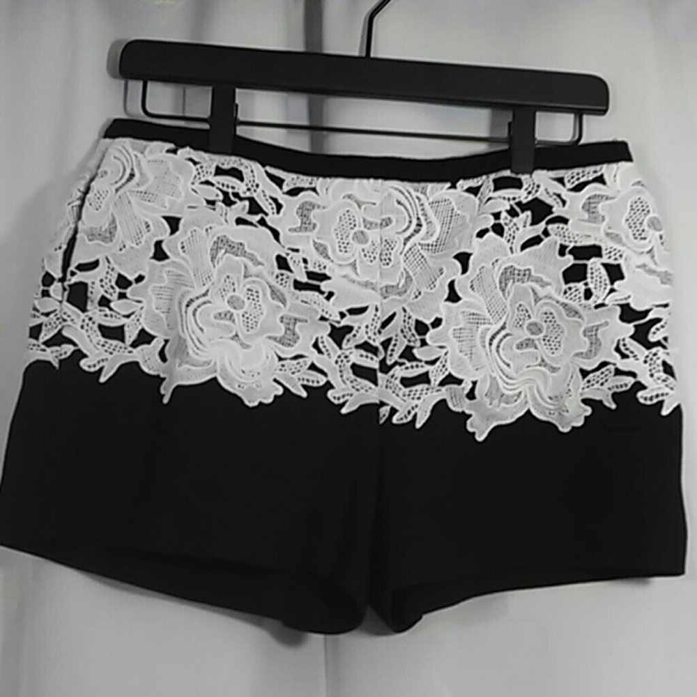 One Market shorts